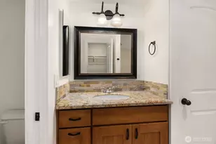 10217 148th Ave SE, Renton, WA 98059 - Photo 8
