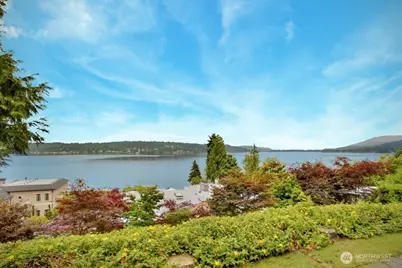 1848 W Lake Sammamish Parkway SE, Bellevue, WA 98008 - Photo 6