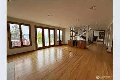 7275 N Mercer Way, Mercer Island, WA 98040 - Photo 16