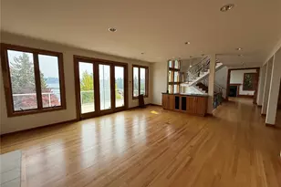 7275 N Mercer Way, Mercer Island, WA 98040 - Photo 16