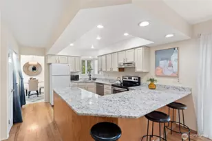 10122 SE 268th St, Kent, WA 98030 - Photo 14
