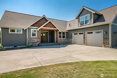 1312 Bradley Meadows Court, Lynden, WA 98264 - Photo 2
