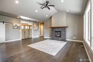 1312 Bradley Meadows Ct, Lynden, WA 98264 - Photo 6