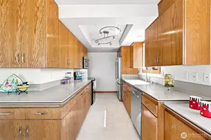22222 Dock Ave S, Des Moines, WA 98198 - Photo 10