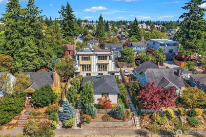 8012 20th Avenue NW, Seattle, WA 98117 - Photo 32