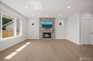 17115 11th Pl W, Lynnwood, WA 98037 - Photo 10