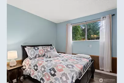 16445 Ambaum Boulevard S, Burien, WA 98148 - Photo 6