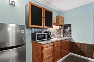 16445 Ambaum Blvd S, Burien, WA 98148 - Photo 10