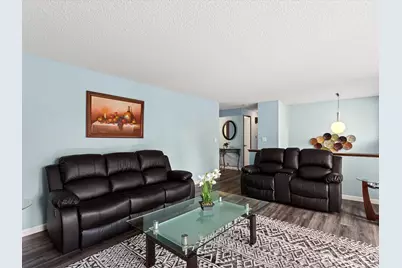 16445 Ambaum Boulevard S, Burien, WA 98148 - Photo 18