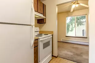 1102 8th Street NE, Auburn, WA 98002 - Photo 4