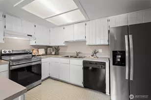 296 298 North Shore Blvd, Fox Island, WA 98333 - Photo 12