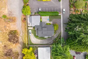 151 Finch Pl SW, Bainbridge Island, WA 98110 - Photo 36