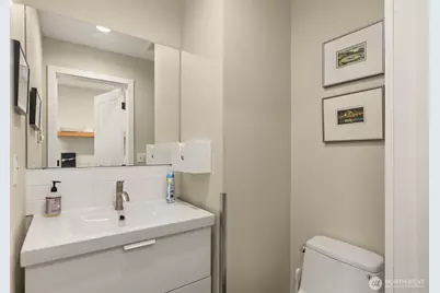 151 Finch Place SW, Bainbridge Island, WA 98110 - Photo 14