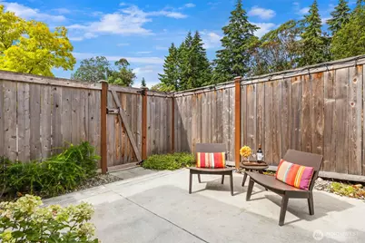 151 Finch Place SW, Bainbridge Island, WA 98110 - Photo 32