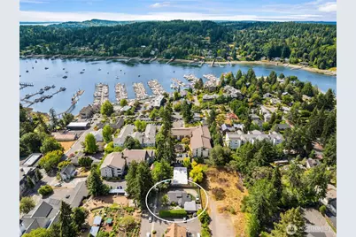 151 Finch Place SW, Bainbridge Island, WA 98110 - Photo 38
