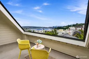 936 N 35th St, Seattle, WA 98103 - Photo 2