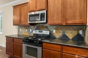 19618 90 Ave Ct E, Graham, WA 98338 - Photo 10