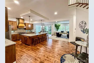 1939 213th Court SE, Sammamish, WA 98075 - Photo 12