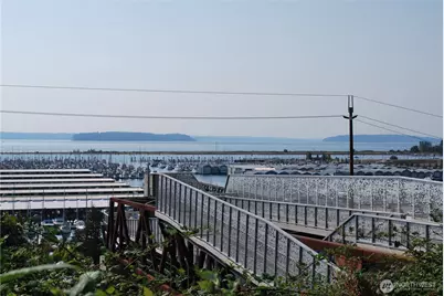 2030 Grand Avenue #5, Everett, WA 98201 - Photo 34