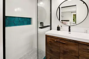 6635 57th Ave NE, Seattle, WA 98115 - Photo 20