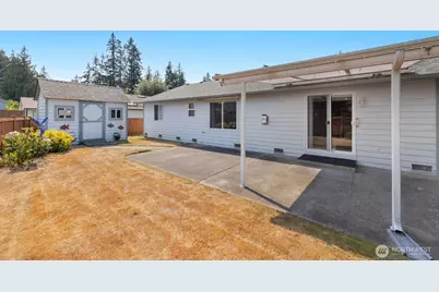 20027 45th Drive NE, Arlington, WA 98223 - Photo 32