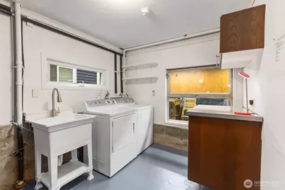1624 E McGraw Street, Seattle, WA 98112 - Photo 32