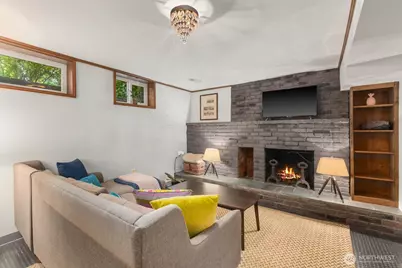 1624 E McGraw Street, Seattle, WA 98112 - Photo 24