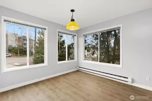 3660 Whitman Ave N, Seattle, WA 98103 - Photo 8