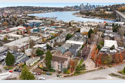 3660 Whitman Avenue N, Seattle, WA 98103 - Photo 30