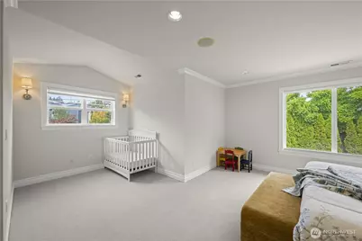 1308 100th Avenue NE, Bellevue, WA 98004 - Photo 22