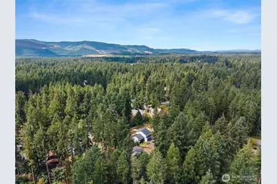 18133 Stoney Ct SE, Yelm, WA 98597 - Photo 8
