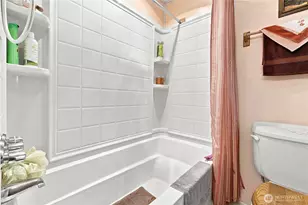 18425 NE 95th St, Redmond, WA 98052 - Photo 12