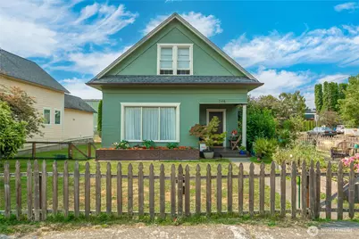 246 4th Avenue NW, Puyallup, WA 98371 - Photo 1