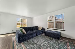 116 19th Ave, Milton, WA 98354 - Photo 4