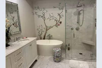 10015 NE 4th Street #1002, Bellevue, WA 98004 - Photo 16