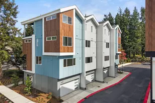 3130 160th Pl SE, Bellevue, WA 98008 - Photo 2