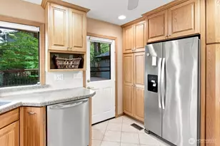 2461 Park Hill Dr, Longview, WA 98632 - Photo 12