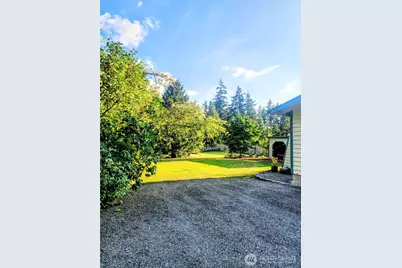 5918 256th Street E, Graham, WA 98338 - Photo 24