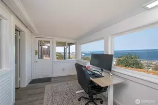 739 W 4th St, Port Angeles, WA 98363 - Photo 24