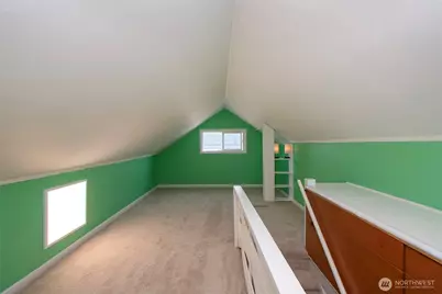 739 W Fourth Street, Port Angeles, WA 98363 - Photo 32