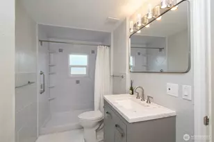 739 W 4th St, Port Angeles, WA 98363 - Photo 28