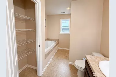 16325 43rd Avenue W, Lynnwood, WA 98087 - Photo 14