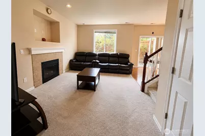 16325 43rd Avenue W, Lynnwood, WA 98087 - Photo 2