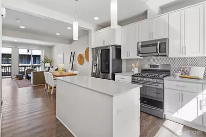 6861 NE 170th Street #103, Kenmore, WA 98028 - Photo 10