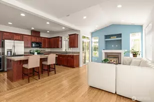 308 196th Pl SW, Lynnwood, WA 98036 - Photo 6