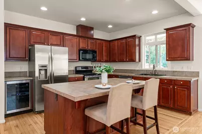 308 196th Place SW #305, Lynnwood, WA 98036 - Photo 10