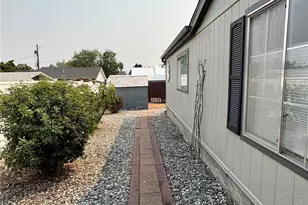 1137 Foothills Ln, Wenatchee, WA 98801 - Photo 2