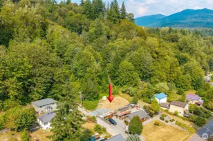 7235 Franks Pl, Concrete, WA 98237 - Photo 1