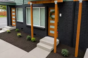 1220 N 137th St, Seattle, WA 98133 - Photo 2