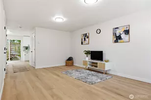 1220 N 137th St, Seattle, WA 98133 - Photo 4